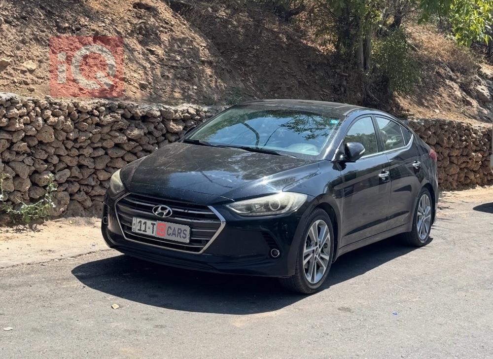 هیۆندای ئەلەنترا